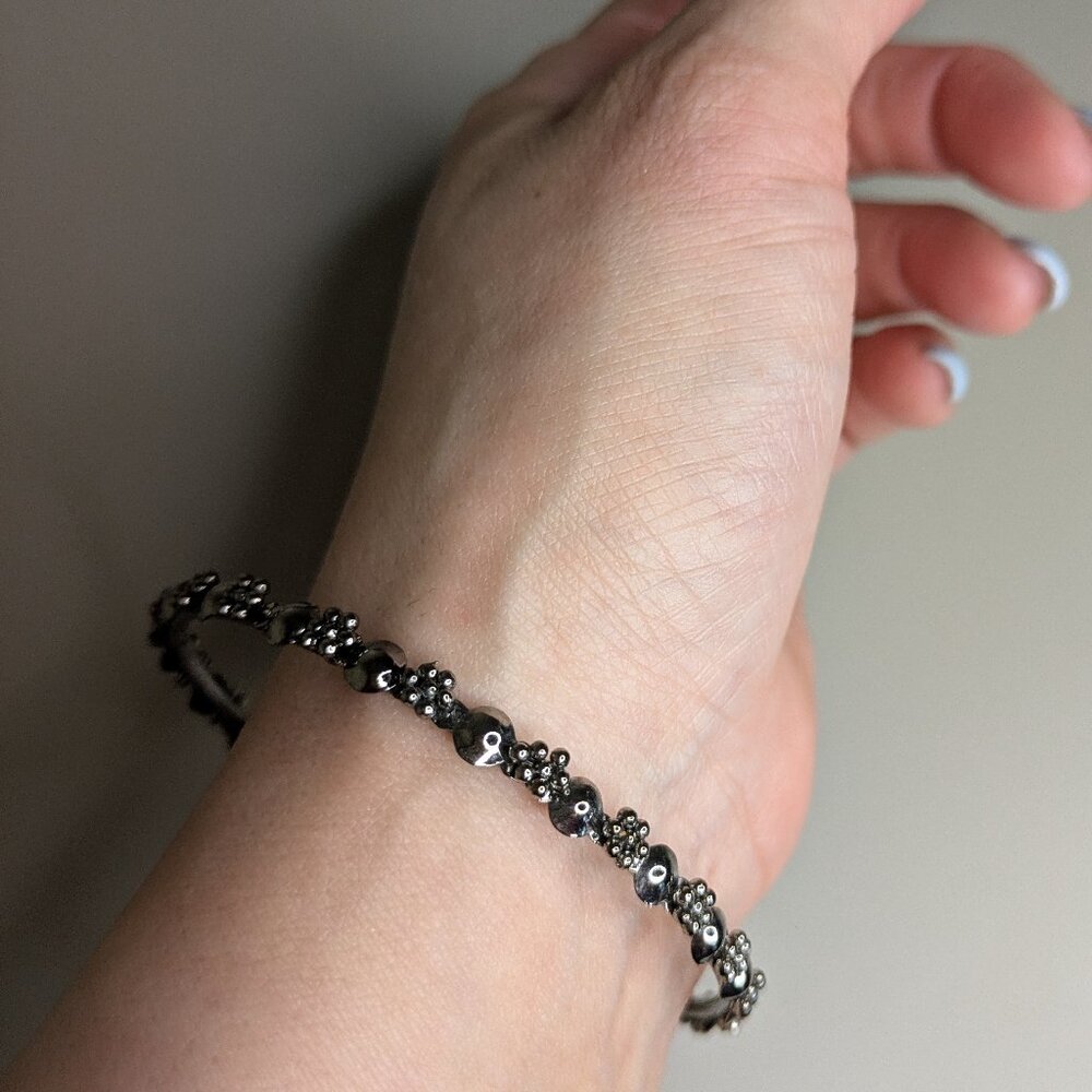 Dainty Gunmetal Bracelet Black Stone Beaded Detail Slim Vintage Style Bangle